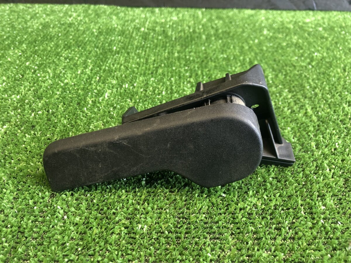 Volkswagen Touran I Рестайл (2010-2015) 1J1823533C